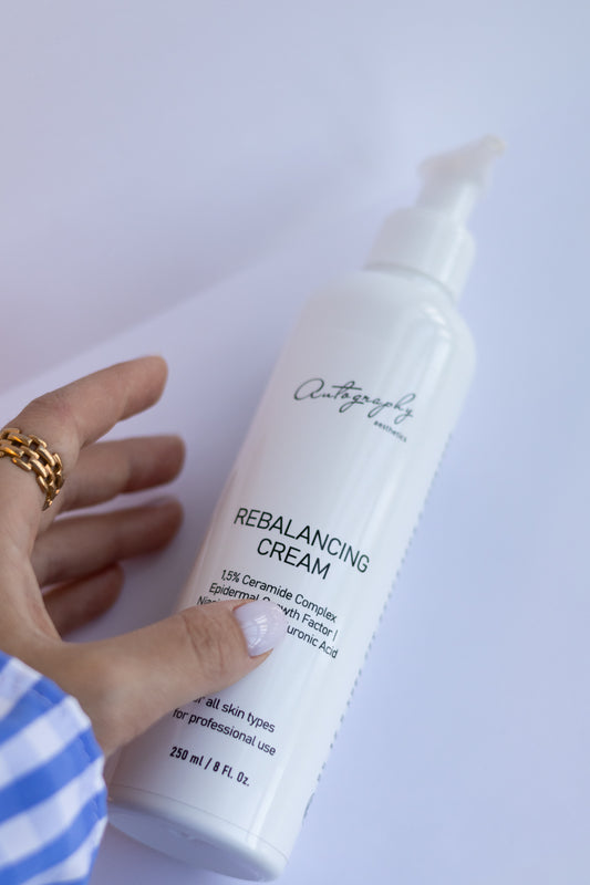 Autography Rebalancing Cream – Крем для обличчя з керамідами. факторами росту, ніацинамідом та гіалуроновою кислотою 250 мл