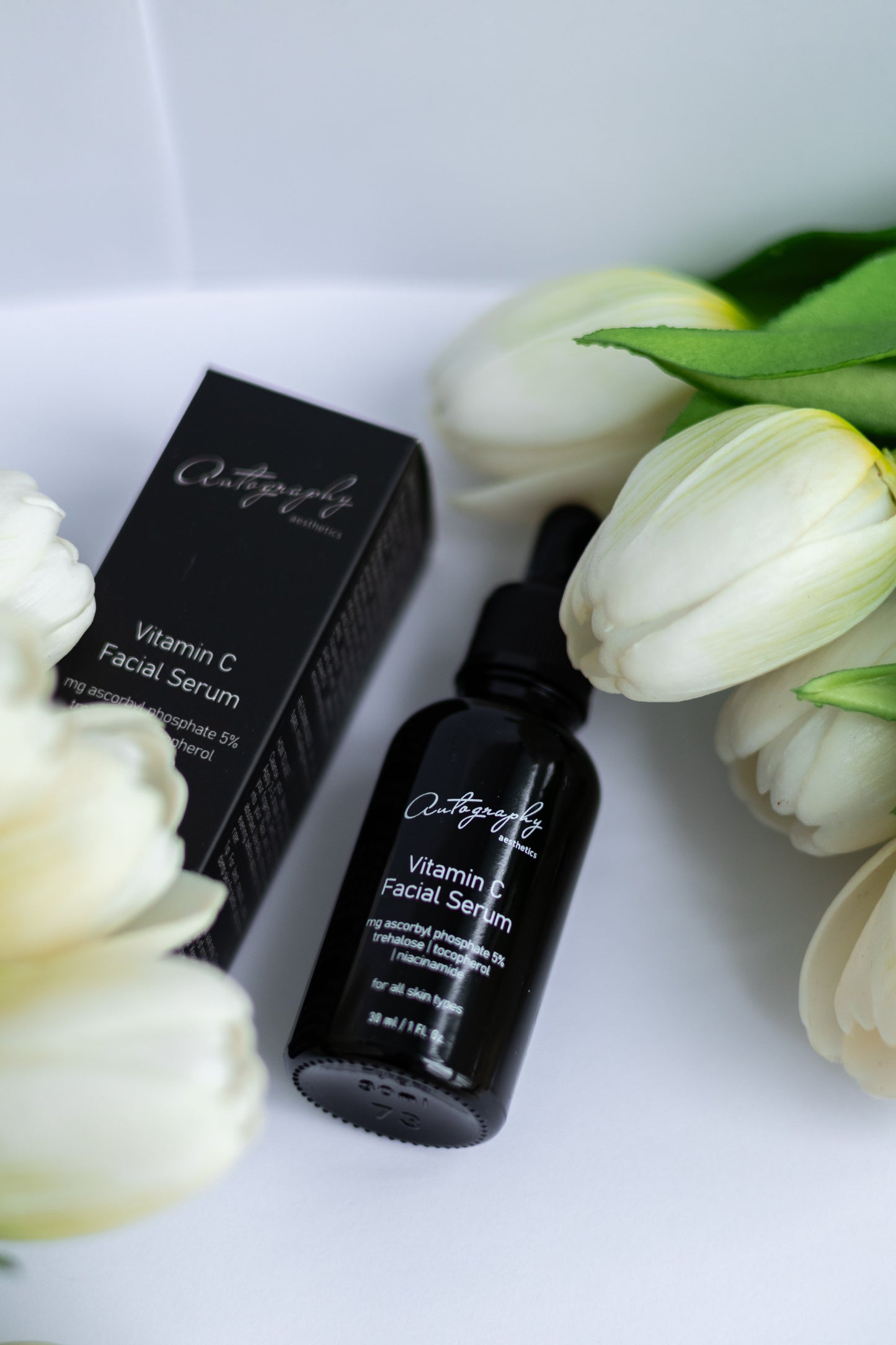 Autography Vitamin C Facial Serum – Сироватка для обличчя з вітаміном С, 30 мл